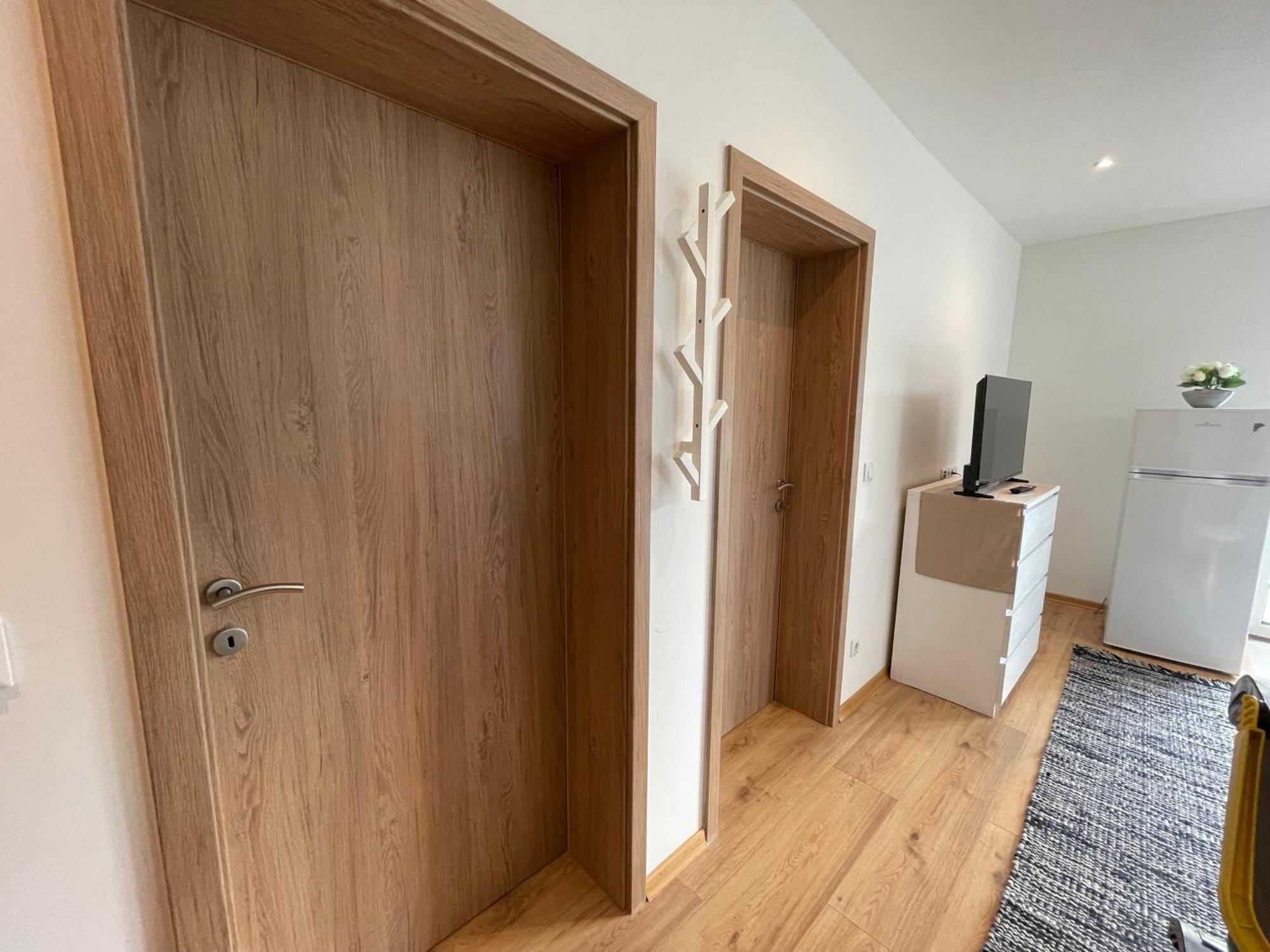 Cozy Apartment Near Vienna Airport Швехат Екстер'єр фото